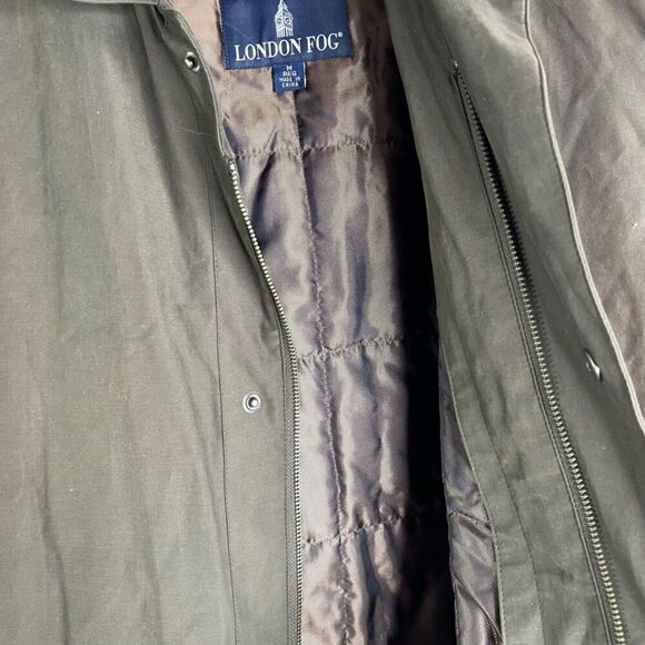 London Fog NWT Rainwear Short Trench Coat Green Removable Liner Sz Medium - Picture 9 of 13